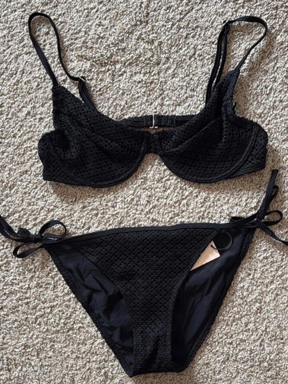 NWT Sincerely Jules Black Textured Bikini Sz L